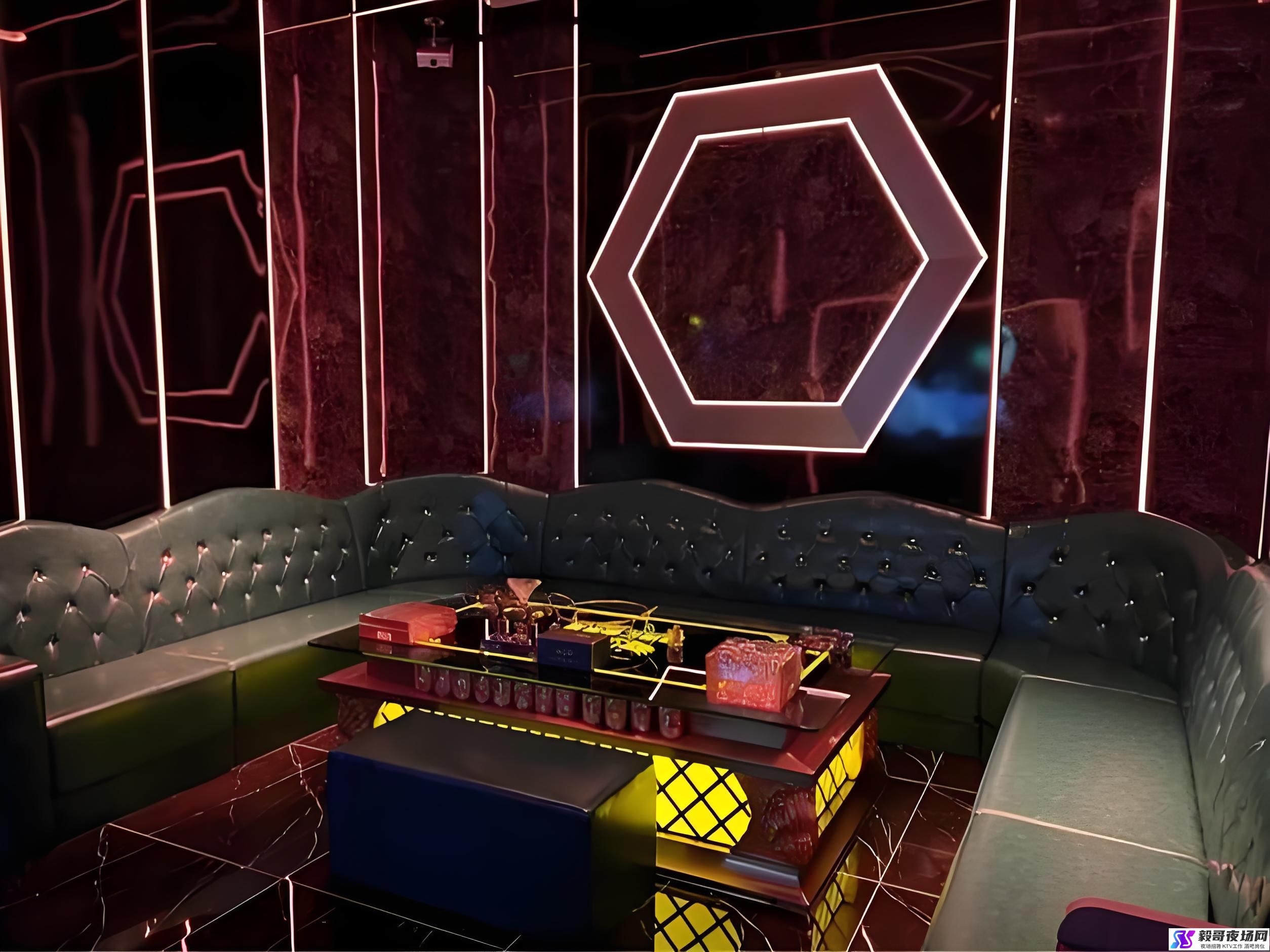 重庆夜场KTV招聘指南：职场新手快速入门